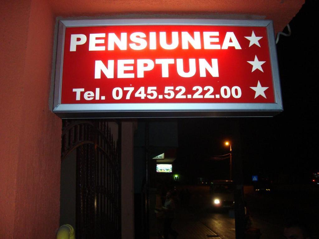 Pensiunea Neptun Алба-Юлия Экстерьер фото